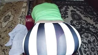 he took off the striped tights from the ass of a mature woman and fucked her in the anal