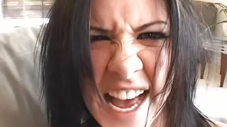 Taryn Thomas Knows How To Please A Crowd