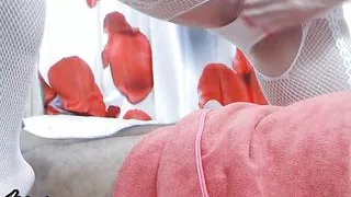 Kinky MILF Finds a Good Match