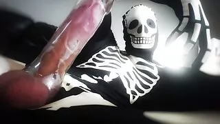 MISTA BONEZ is looking for British amatuers