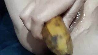 Turkish girl wank with banana