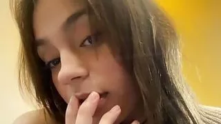 Do you think I'm pretty?