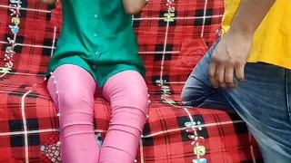 Desi bhabhi ne apane yaar ka kapada pahankar apane pati ke sath chudai ki