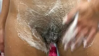 I shave my hairy pussy until smooth