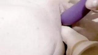 Double dildo and see how is getting wet my shaved pussy until orgasm