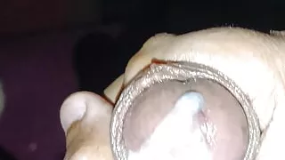 Sperma Schuss vor der Dusche