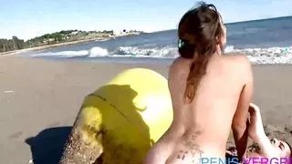 Strandsex und Analed am Strand