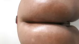 Brazilian woman naked shaking big ass very hot and taste