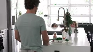 If My Stepsister Was A Christmas Elf