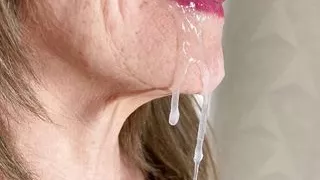 Milf closeup swallow semen cum in mouth huge load