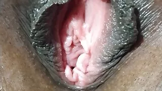 Room malkin ki chudai kirayedaar ne apne room ke andar ki