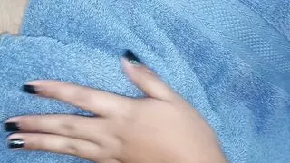 enter the room to give my horny stepbrother a good blowjob CUM IN MY MOUTH - Porn in Spanish