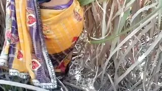 New best indian desi Village outdoor bhabhi dogy style