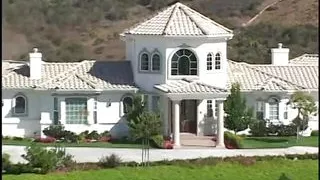 Randy cock sucking babes gets fucked by 2 guys in group sex then jizzed