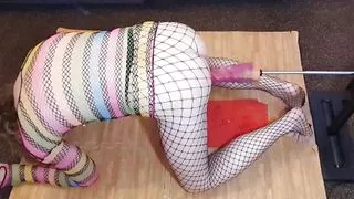 Essex Girl Lisa anal orgasms on the fucking machine