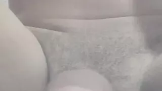 Todo esto dentro de tu vagina llena de leche