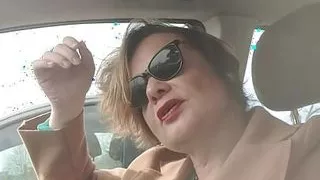 he fucks me in a fitting room