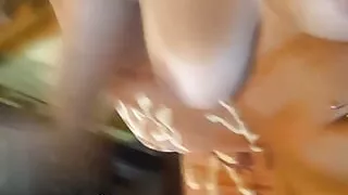 I'm horny and I squirt - Tatty Rios