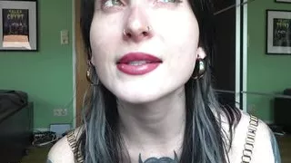 Deine notgeile Stiefmutter peggt dich by Lou Nesbit, Lia Louise