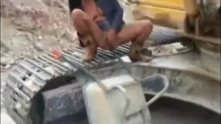 Reife Schlampe Fickt Eine Schubkarre