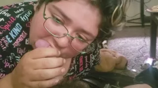 Thicc Girl Gives Good Head