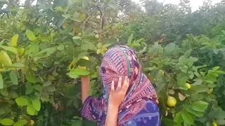 Hot desi boyfriend fucks her early morning and cums in her wet pussy