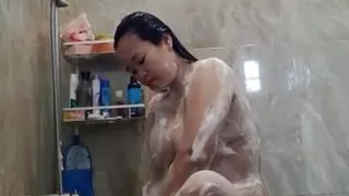 watch me shower baby