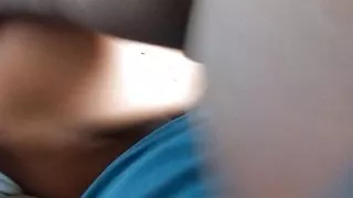 Nueken hard voor buurvrouw te laaten horen