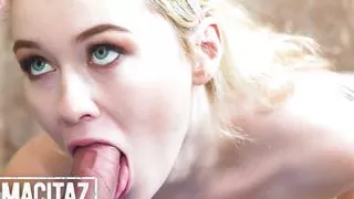 Misha Cross Is So Horny She Doesn't Mind Getting Fucked Outside - MAMACITAZ