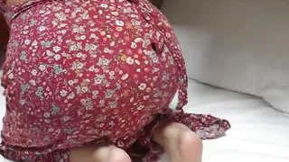 Big-assed Toilet Worker Cannot Hold It Down And Ends Up Fucking A Hotel Customer