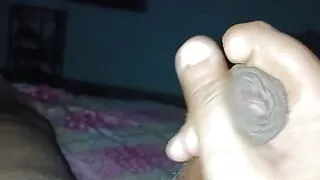 Bhabhi ne pakda handjob karte hue raat me