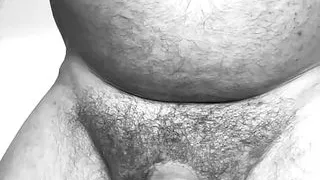 Hairy Oldie jerks and cum