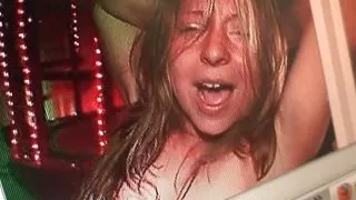 He fucked GFs mature mom on the kitchen table