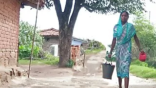 BangaliDesi bhabhi ki zam kar chudaye bed par