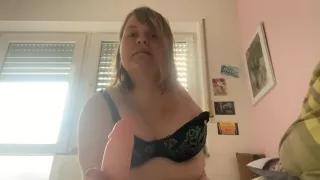 Amputee Girl In Pov Doggy Action