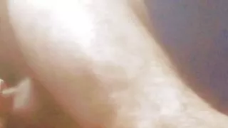 Mi amiga es feliz cuando me masturbo.