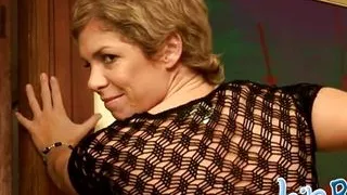 Sexy MILF strips off her black dress