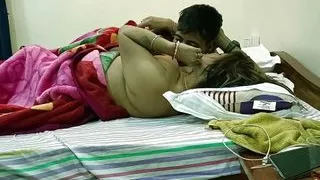Amazing Hot Aunty Sex at her Home! Indian Bengali Sex