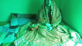 New Desi Married couples hindi chudai mms video Big tits bhabhi Fucking hard clear voice Hindi audio.