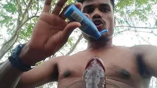 Indian Desi boy jordiweek Jungle me Oil ke sath lond ka massage korne pahucha