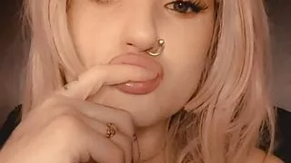 Playful bunny girl moondrugz