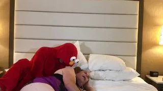 Elmo Fucks a Hot MILF Trans Woman