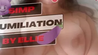 model humiliates a simp who sent her a small dick pic