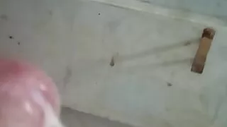 Close up cumming