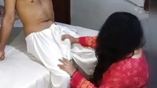 Indian Maid married step daughter getting fucked by boss,Hindi sex - Hot Desi Homemade maid Married step daughter and Indian boss