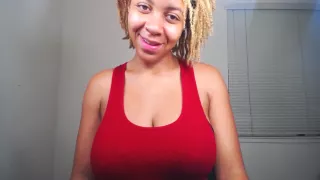 Ebony Flashing Big Boobs On Cam