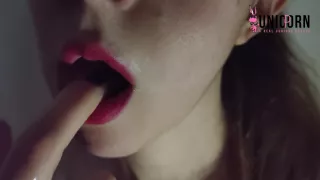 Sexy Teen Spit Play She Gets Messy