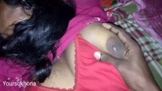 Bhabhi Soi Hui Thi Book Ka Milk Nikala Bahut Maja Aaya