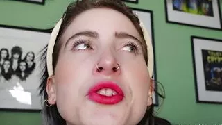 Du spielst mit deiner Stiefschwester Wahrheit oder Pflicht by Lou Nesbit, Lia Louise