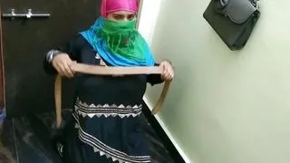Hijab girl hard job by hindu